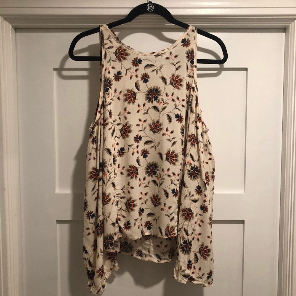 Lucca Coutoure off the shoulder boho top. NWT